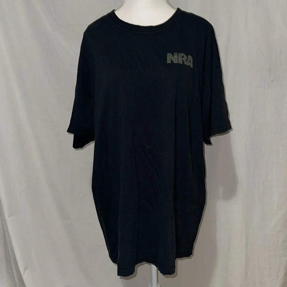 mens NRA Don't Tread On Me graphic tshirt size xl